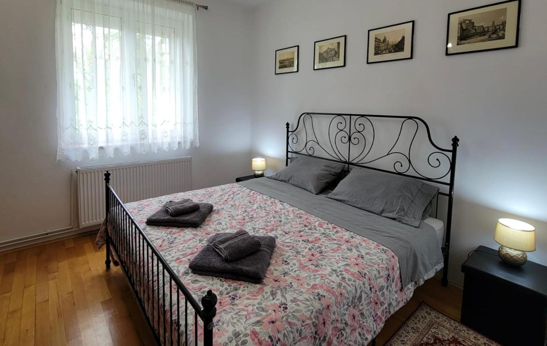 Traveler'S Retreat Apartment บราชอฟ ภายนอก รูปภาพ